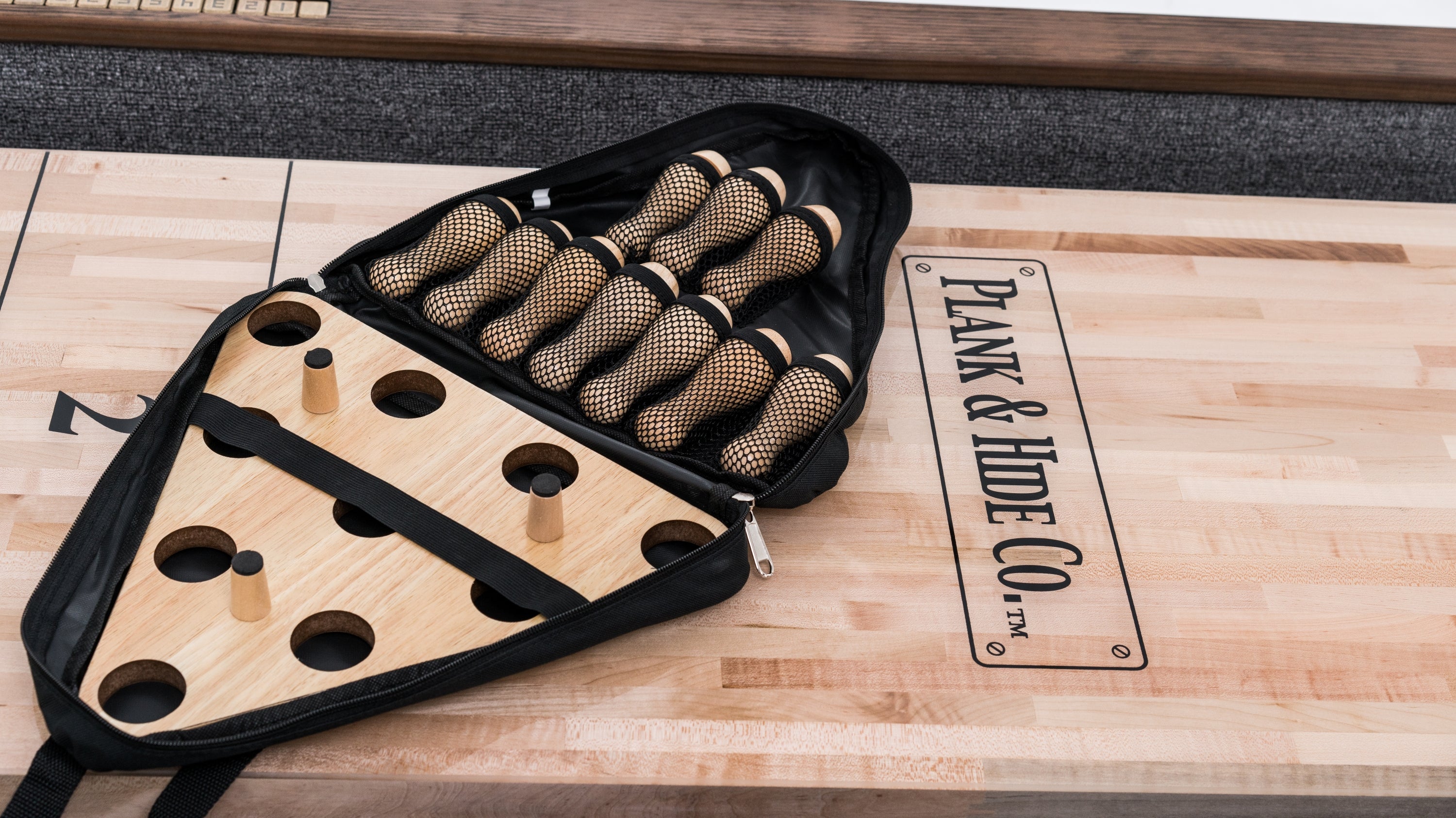 Shuffleboard Bowling Pin Set